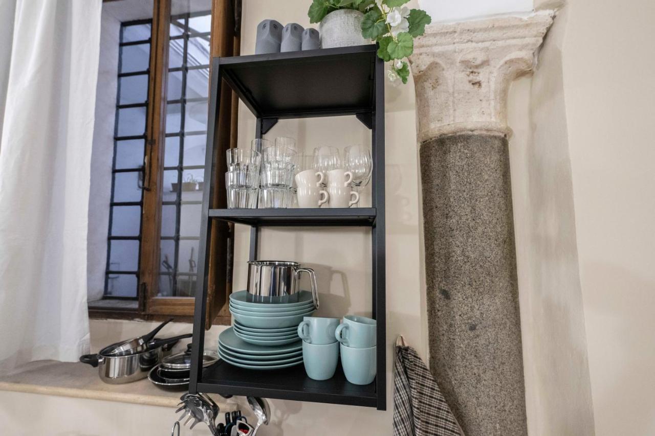 Studio Delle Grotte - Campo De' Fiori Rome Extérieur photo