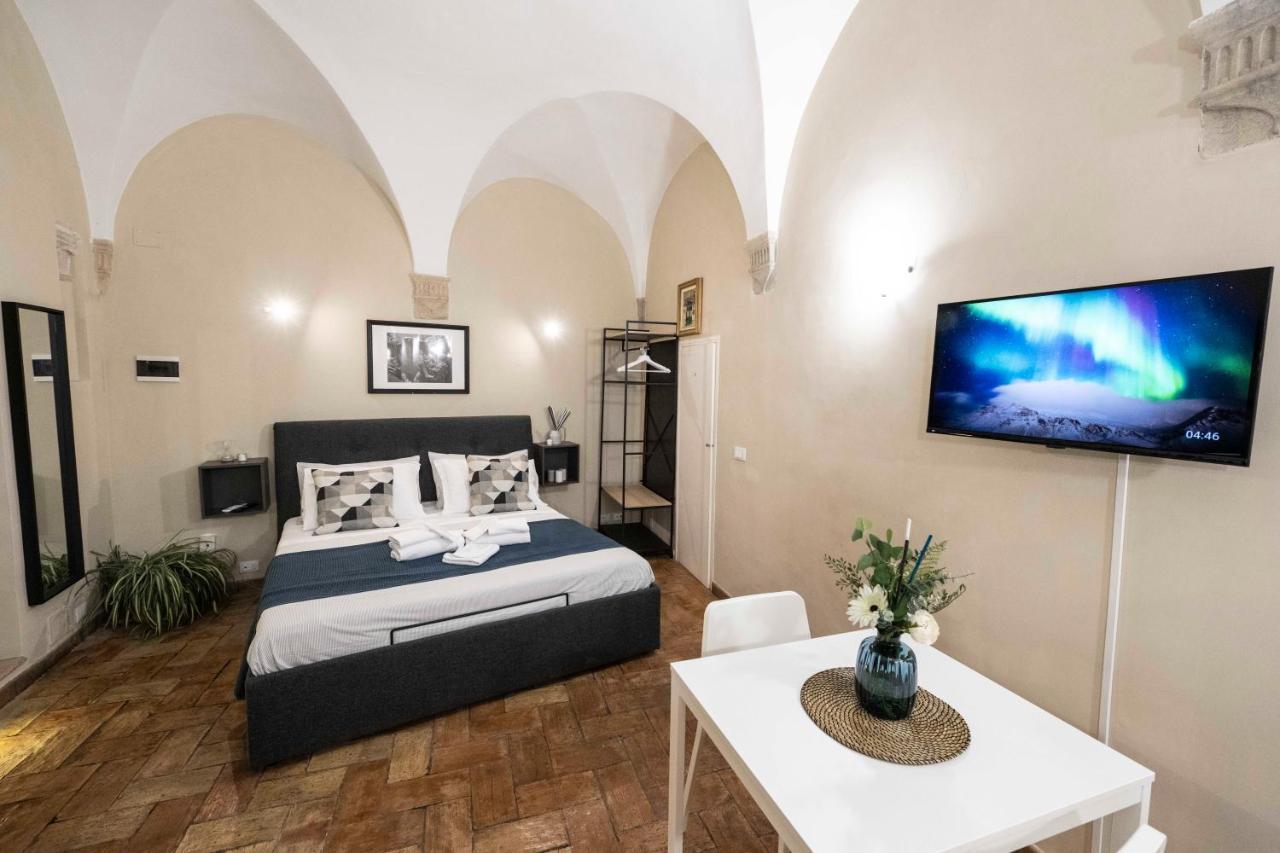 Studio Delle Grotte - Campo De' Fiori Rome Extérieur photo