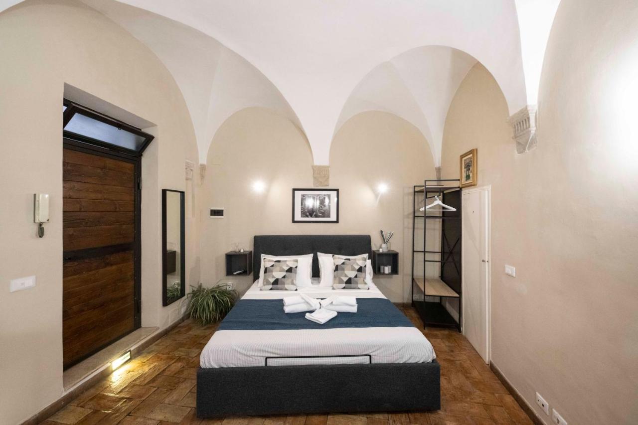 Studio Delle Grotte - Campo De' Fiori Rome Extérieur photo